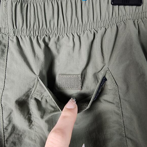 Columbia Sandy River Omni-Shade Cargo Shorts | Women's Small (8t) - Picture 9 of 13